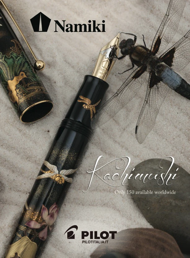 Namiki: penna stilografica e insetto su carta